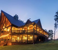 United States Ohio Logan vacation rental compare prices direct by owner 334777