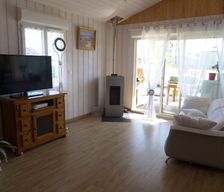 France Nouvelle-Aquitaine Saint-Laurent-Médoc vacation rental compare prices direct by owner 9495142