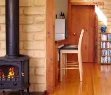 Australia Victoria Healesville, Mt Toolebewong vacation rental compare prices direct by owner 6347623
