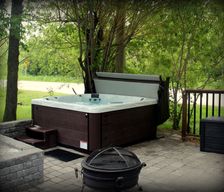 Canada Manitoba Grand Marais vacation rental compare prices direct by owner 2498105