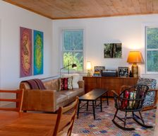 United States New York Woodstock vacation rental compare prices direct by owner 2807162