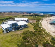 Australia VIC Port Fairy vacation rental compare prices direct by owner 5618744
