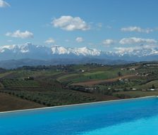 Italy Abruzzo roseto degli abruzzi vacation rental compare prices direct by owner 4622452
