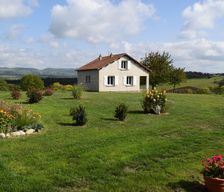 France Occitanie Naussac-Fontanes vacation rental compare prices direct by owner 5053659