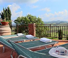 Italy Toscana Casole d'Elsa vacation rental compare prices direct by owner 4988847