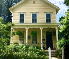 United States New York Saratoga Springs vacation rental compare prices direct by owner 334644