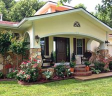 United States Arkansas Springdale vacation rental compare prices direct by owner 1238188