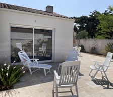 France Pays De La Loire Saint-Vincent-Sur-Jard vacation rental compare prices direct by owner 3988376