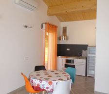 France Nouvelle-Aquitaine Saintes vacation rental compare prices direct by owner 4670693