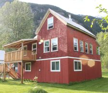 Canada British Columbia Stewart vacation rental compare prices direct by owner 2963640