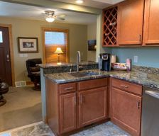 United States Michigan Lansing vacation rental compare prices direct by owner 195535