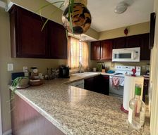 United States Kansas Lawrence vacation rental compare prices direct by owner 1397466