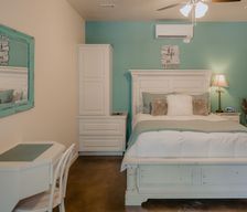 United States Texas Dripping Springs vacation rental compare prices direct by owner 1195029