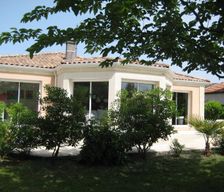 France Nouvelle-Aquitaine Eysines vacation rental compare prices direct by owner 4820940