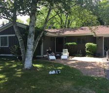 United States Michigan Union Pier vacation rental compare prices direct by owner 536992