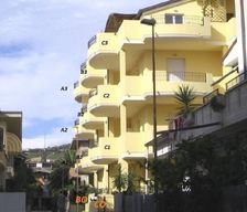 Italy Abruzzo Tortoreto Lido vacation rental compare prices direct by owner 4815525