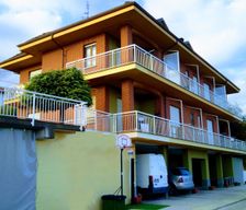 Italy Piemonte San Damiano d'Asti vacation rental compare prices direct by owner 4888096
