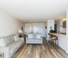 United States Hawaii Honolulu vacation rental compare prices direct by owner 33595