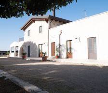 Italy Puglia Alberobello vacation rental compare prices direct by owner 4020811