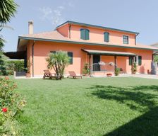Italy Abruzzo Ortona vacation rental compare prices direct by owner 5596011