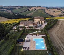 Italy Marche Corridonia vacation rental compare prices direct by owner 4704365