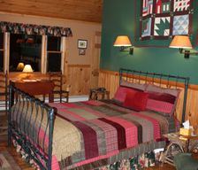United States New York Saranac Lake vacation rental compare prices direct by owner 1118070