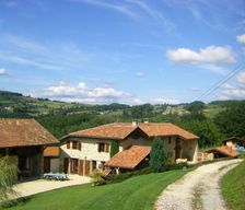 France Auvergne-Rhône-Alpes Montagne vacation rental compare prices direct by owner 4274185