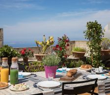 Italy Sicilia Erice vacation rental compare prices direct by owner 5072865