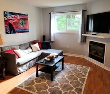 Canada Ontario East Gwillimbury vacation rental compare prices direct by owner 387181