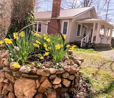 United States North Carolina Brevard vacation rental compare prices direct by owner 869411