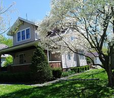 United States Illinois Girard vacation rental compare prices direct by owner 2601443