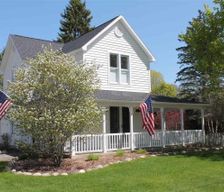 United States Michigan Harbor Springs vacation rental compare prices direct by owner 581022
