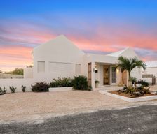 Turks and Caicos Islands Providenciales Leeward Settlement vacation rental compare prices direct by owner 3122593