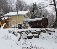 Canada Quebec Saint-Adolphe-d'Howard vacation rental compare prices direct by owner 1406191
