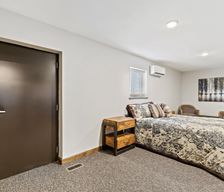 United States Kansas Great Bend vacation rental compare prices direct by owner 278688