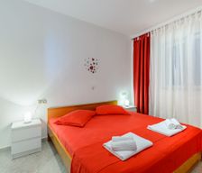 Croatia Split-Dalmatia County Dugi Rat vacation rental compare prices direct by owner 6293537