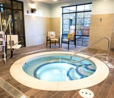 United States New York Albany vacation rental compare prices direct by owner 2240009