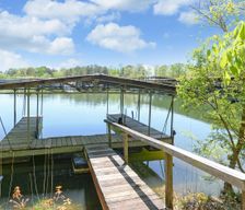 United States Georgia Gainesville vacation rental compare prices direct by owner 1304771