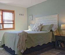 United States Michigan Charlevoix vacation rental compare prices direct by owner 1974042
