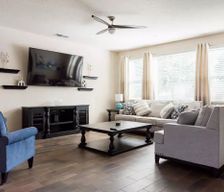 United States California Fresno vacation rental compare prices direct by owner 23645502