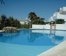 Spain Cádiz Chiclana de la Frontera vacation rental compare prices direct by owner 4503724