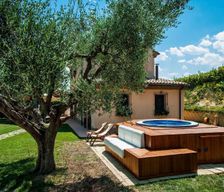 Italy Riviera Delle Coline San Costanzo vacation rental compare prices direct by owner 5005267