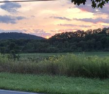 United States New York Millerton vacation rental compare prices direct by owner 2543613