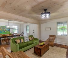 United States Pennsylvania State College vacation rental compare prices direct by owner 2372927