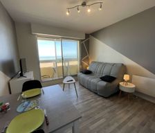 France Pays de la Loire Saint-Jean-de-Monts vacation rental compare prices direct by owner 24882005