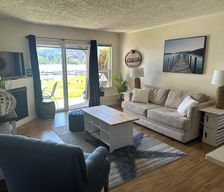 Canada British Columbia Shawnigan Lake vacation rental compare prices direct by owner 2332793