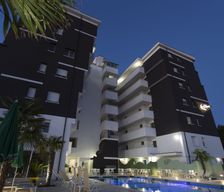Italy Provincia di Rimini Rimini vacation rental compare prices direct by owner 3913101