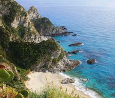 Italy Vibo Valentia Ricadi - Capo Vaticano vacation rental compare prices direct by owner 4681801