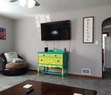 United States Illinois Springfield vacation rental compare prices direct by owner 2794261
