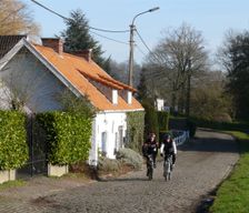 Belgium Vlaanderen Ronse vacation rental compare prices direct by owner 5130061